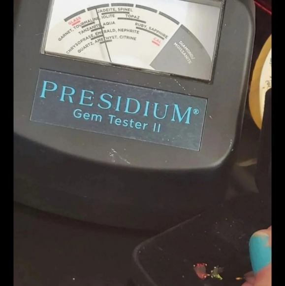 Solid 10k yellow gold genuine gemstone pendant! Garnet, peridot, citrine for a t - Picture 4 of 8